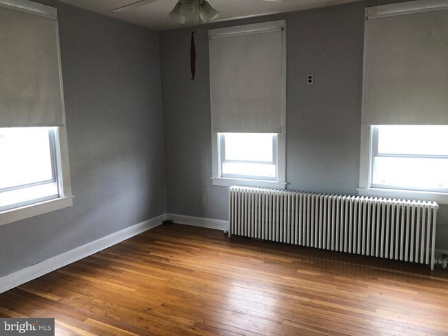 Foto del edificio - 1013 Lafayette Ave