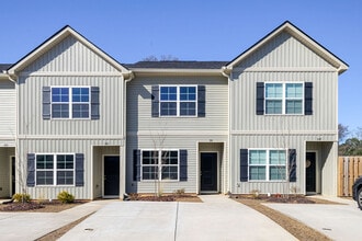 Building Photo - 351 Bordeaux Dr