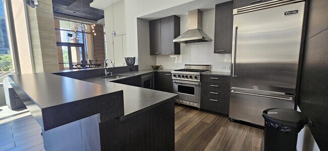 Foto del edificio - 10610 NE 9th Pl