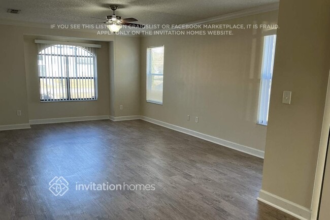 Building Photo - 7781 Snowberry Cir