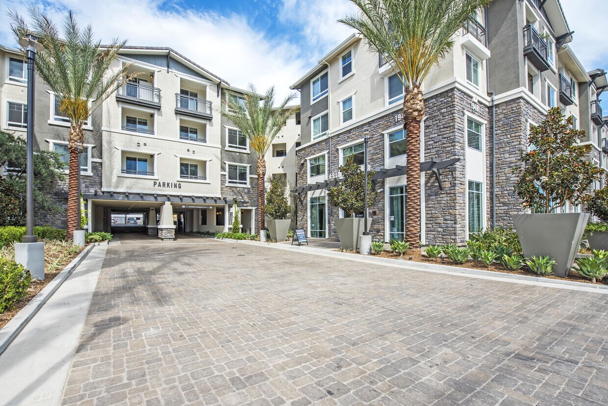 Alder Apartments in Northridge, CA Westside Rentals