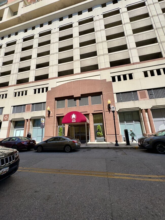 Foto del edificio - Charming 1 Bedroom/1 Bathroom Apartment Unit with In-Unit Laundry in Downtown Baltimore, MD!
