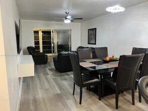 Building Photo - 1208 Bahama Bend