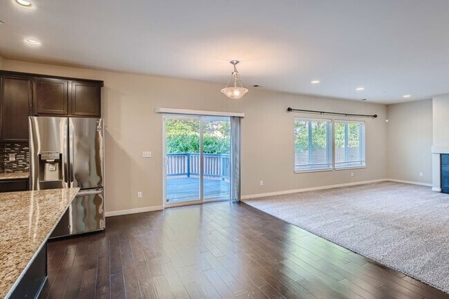 Foto del edificio - 8201 184Th Avenue E, Bonney Lake, WA, 98391