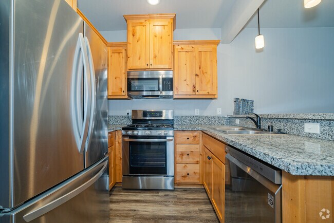 3 habitaciones, 3 baños - 1173 pies cuadrados - Midtown 557