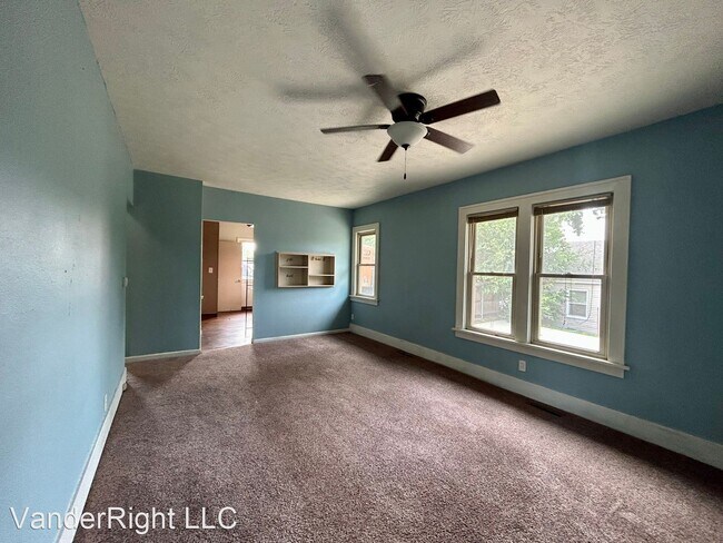 Building Photo - 4 br, 1 bath House - 1914 S Spring Ave