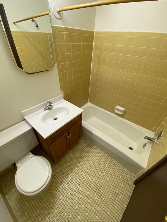 Interior Photo - Village Apartments (St. Pt.)