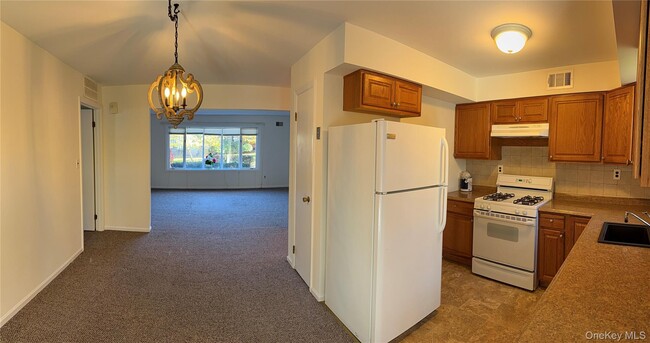 Foto del edificio - 13 Essex Ln