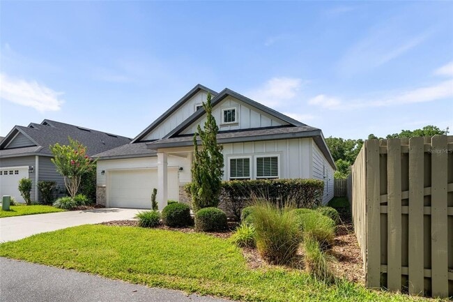 Building Photo - 7993 SW 79th Ln