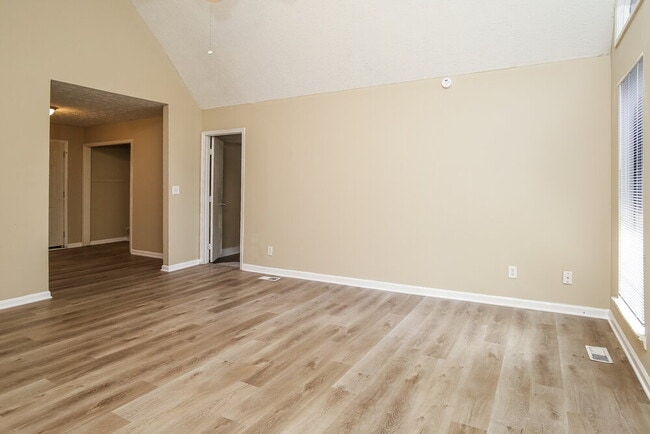 Building Photo - 2597 Carol Cir