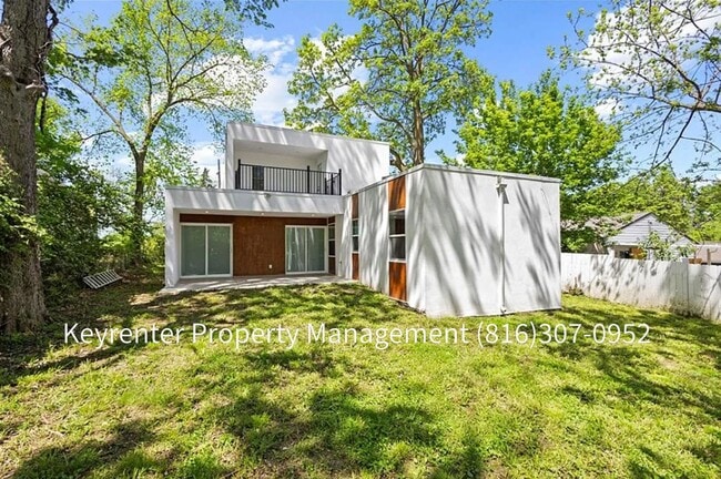 Building Photo - 3 Bed 2.5 Bath