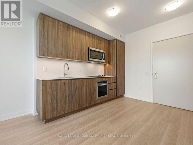 Photo du bâtiment - 15 Richardson St