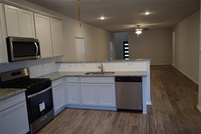 Building Photo - 23339 Wise Walk Dr