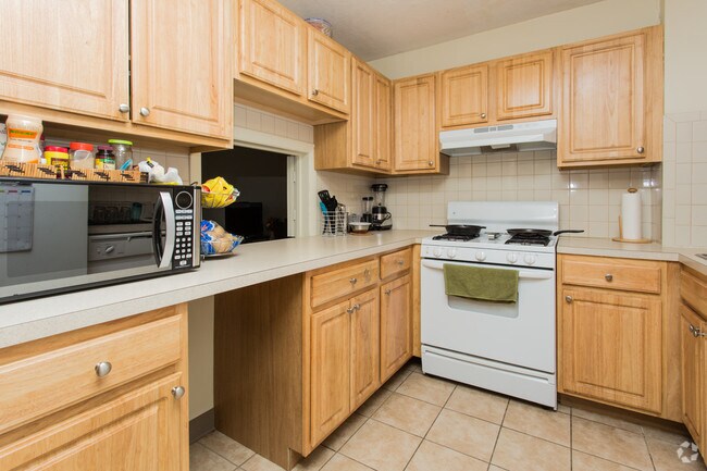 Interior Photo - Malom Trust Apartments