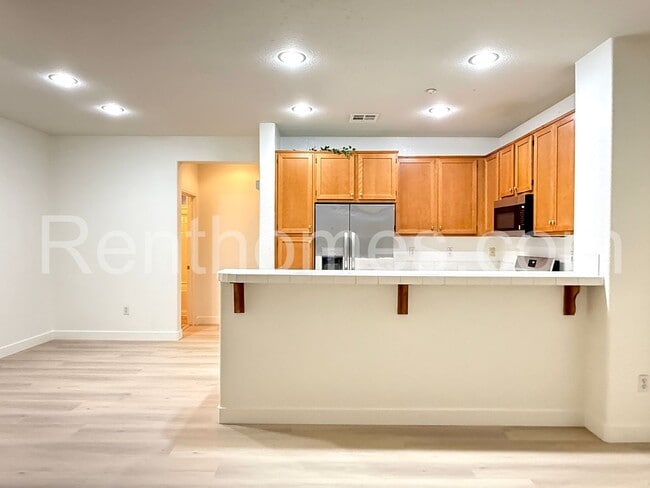 Building Photo - 1603 White Hickory Pl