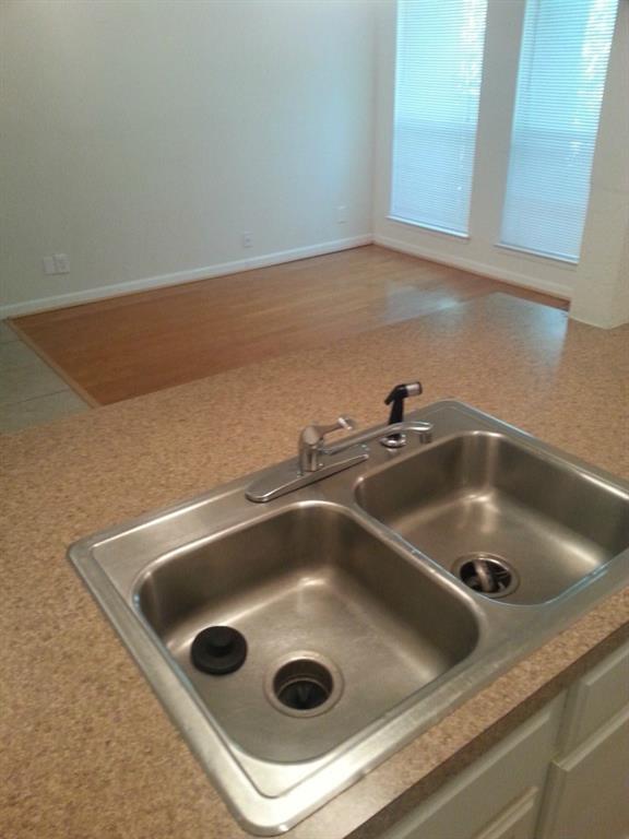 Foto del edificio - 2710 S 1st St