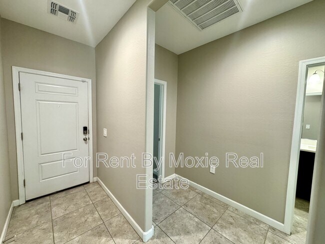 Foto del edificio - 5327 W Stargazer Pl