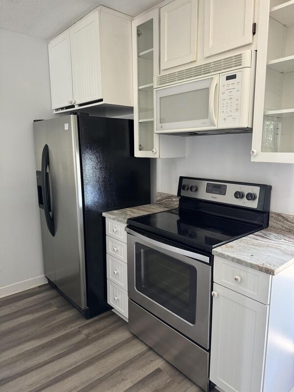 Foto del edificio - 780 8th Ave S