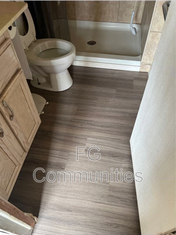 Foto del edificio - 105 Oak Knoll Dr