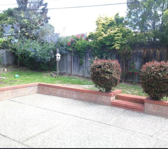 Building Photo - 1423 Alameda de las Pulgas