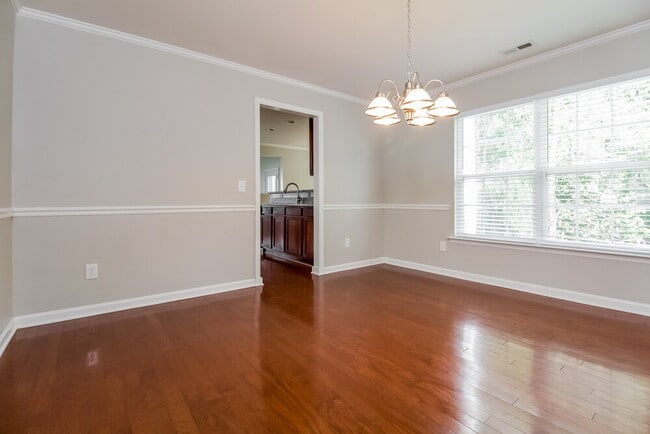 Foto del edificio - 409 Pyracantha Dr