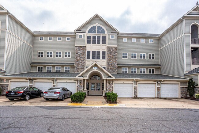 Foto del edificio - 1601 Ladue Ct