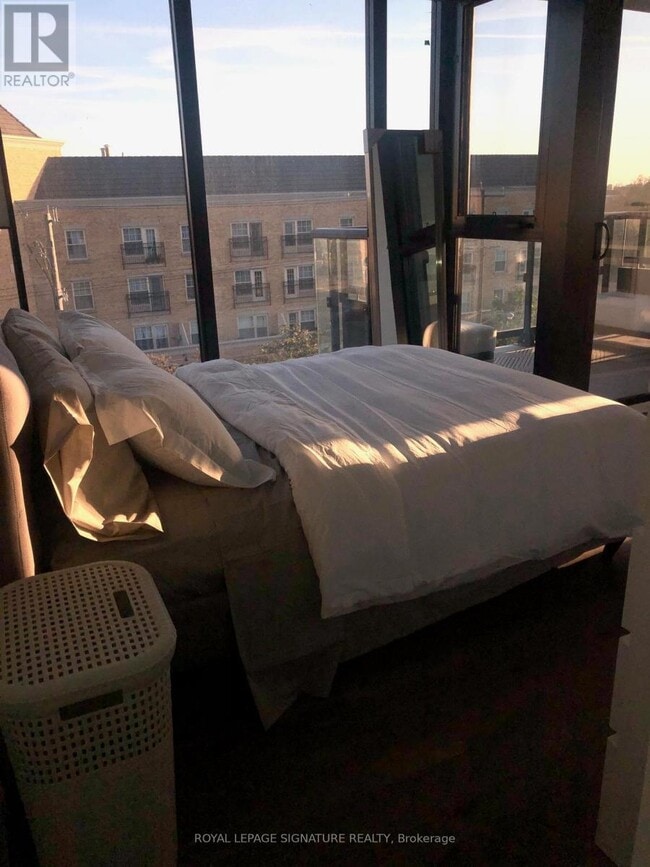 Building Photo - 7 Smith Crescent