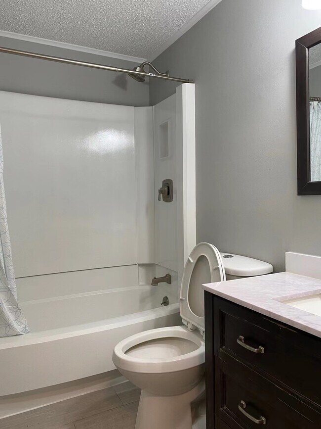 Bathroom - 119 Jacksonia Dr