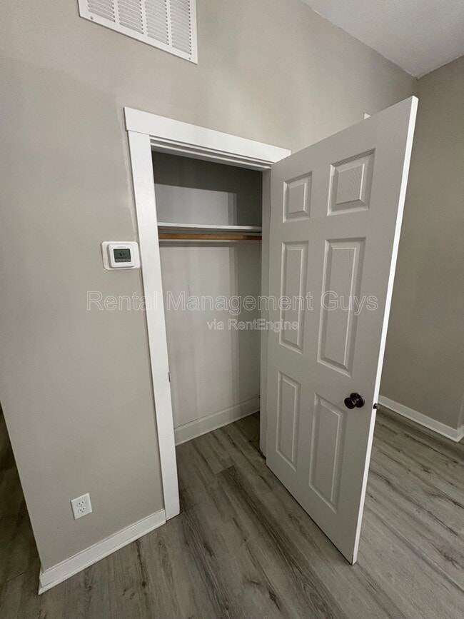 Building Photo - 1500 W Broadway