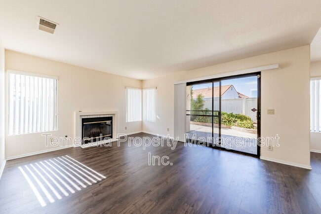 Building Photo - 39721 Casandra Ct