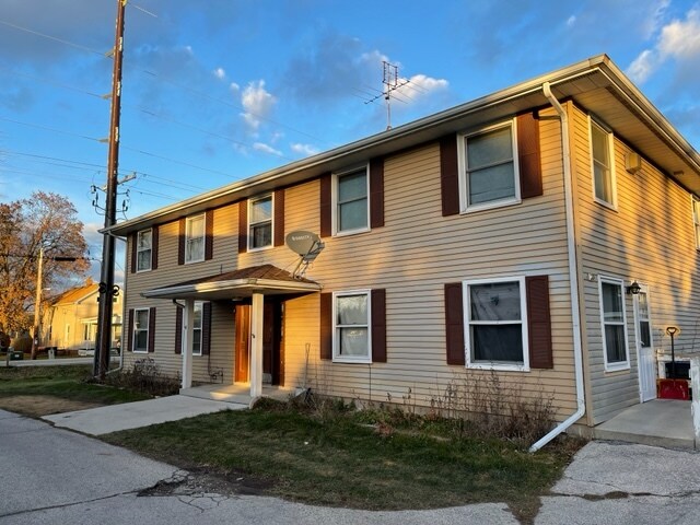 Foto del edificio - 3305 Main Ave