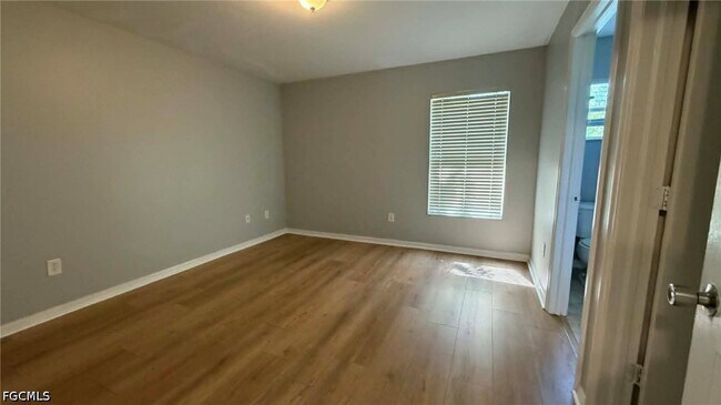 Foto del edificio - 4444 29th St SW