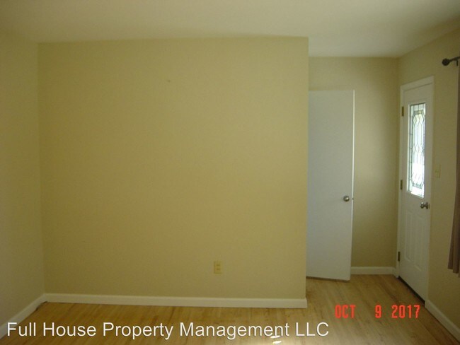 Building Photo - 809 52nd St S