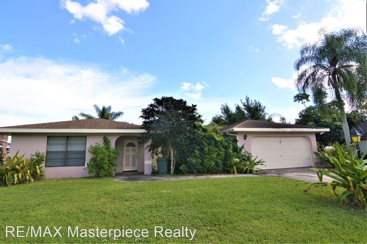Primary Photo - 3 br, 2 bath House - 2611 Westmoreland Blvd