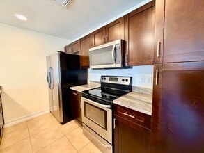 Building Photo - 503 Hancock Bridge Pkwy