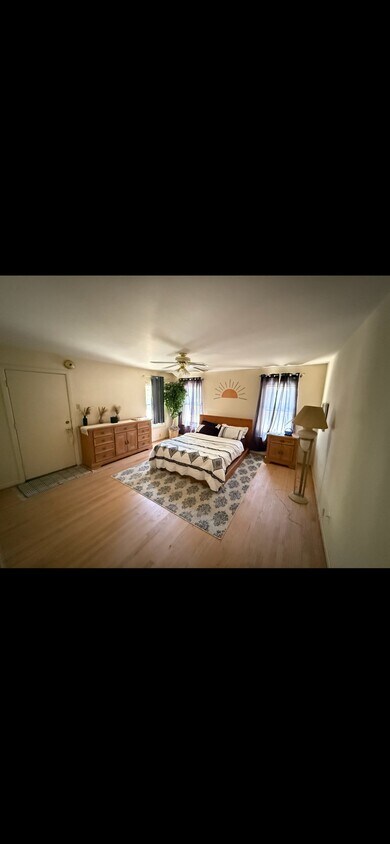 Foto del edificio - 5018 Abrams Rd