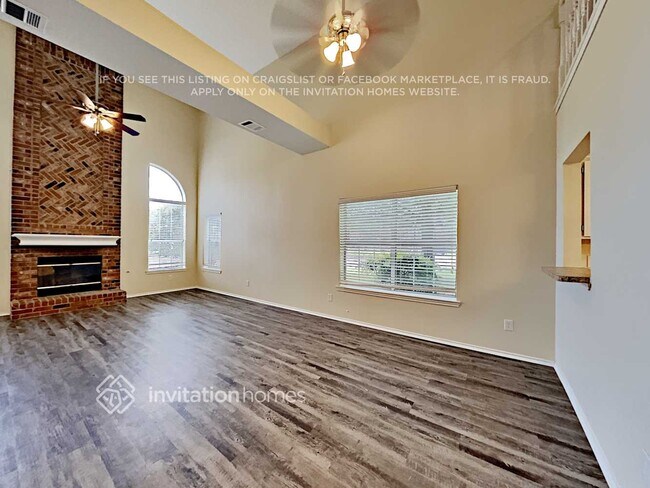 Foto del edificio - 8013 Yacht Club Dr