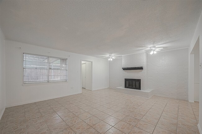 Building Photo - 1312 Ward Rd