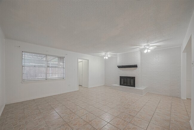 Foto del edificio - 1312 Ward Rd