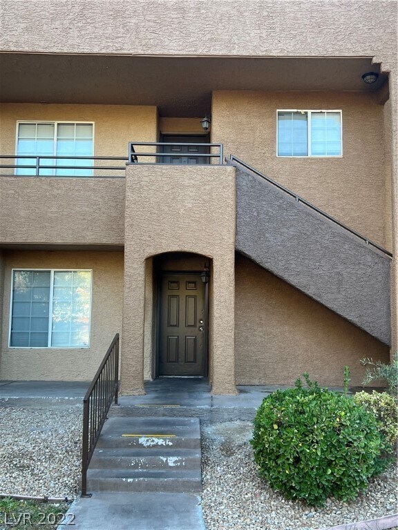 Foto del edificio - 2200 S Fort Apache Rd