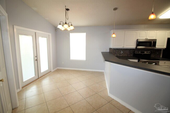 Foto del edificio - 354 Mizzen Ln
