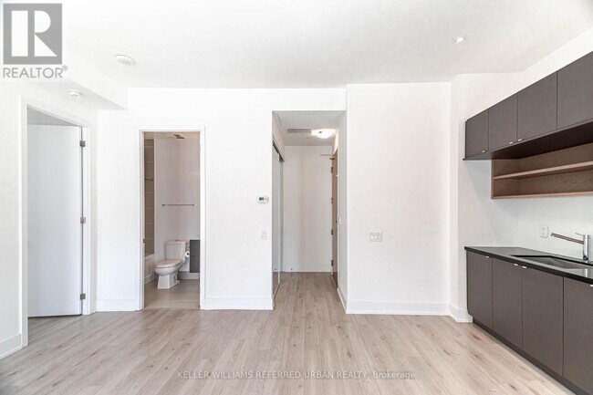 Building Photo - 111 St Clair Ave W