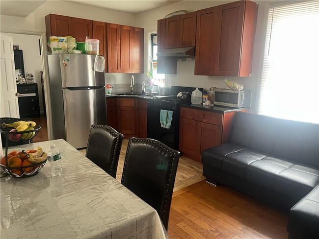 Foto del edificio - 2203 E 15th St