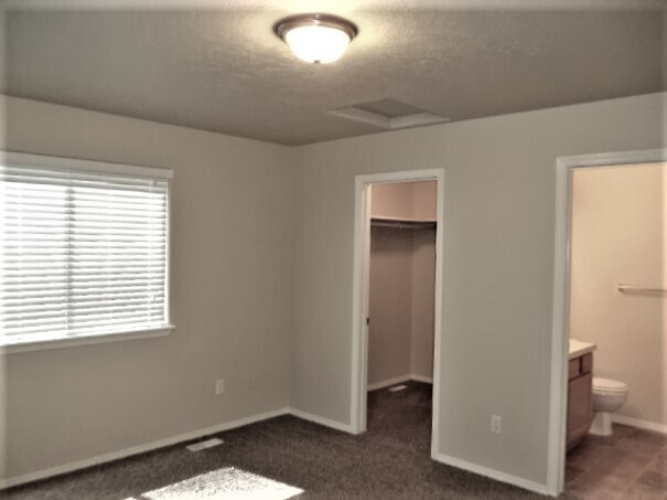 Foto del edificio - 8263 W Orbit Dr