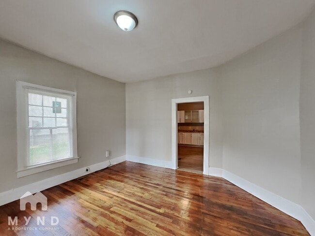 Building Photo - 1161 Indale Pl SW