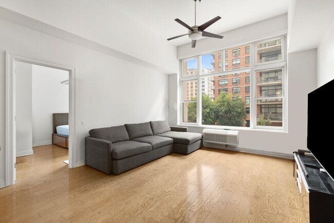 Foto del edificio - 1500 Hudson St