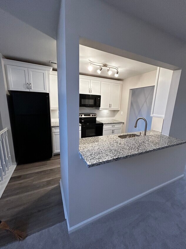 93 Portsmouth Ct, Holland, PA 18966 Condo for Rent in Holland, PA