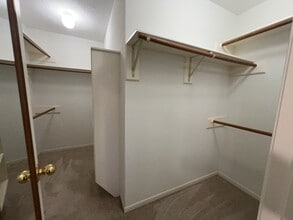 Building Photo - 2136 Gemini St