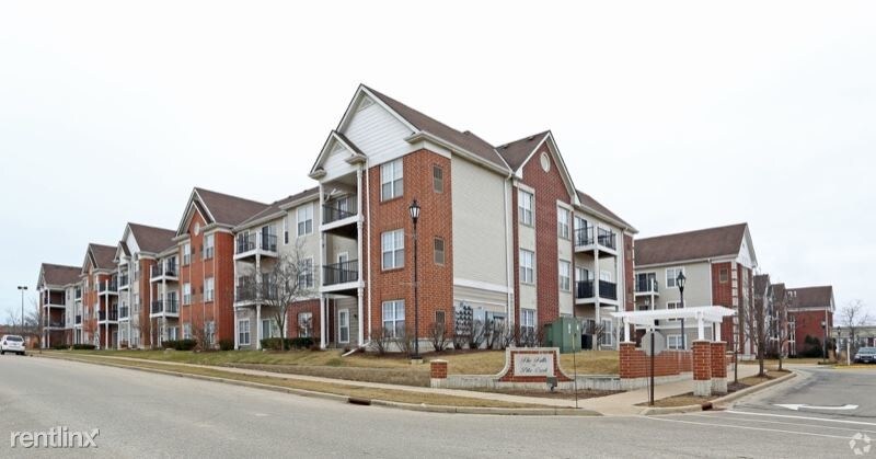 Foto principal - 2 br, 2 bath Condo - 6905 67th St.