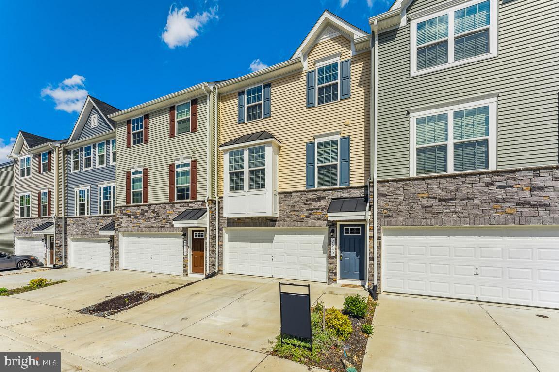 9820 Cedarmass Cir, Fredericksburg, VA 22408 Townhome Rentals in